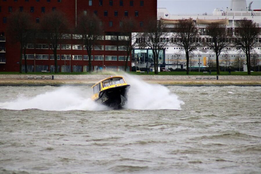 Rotterdam: Breweries and Water Taxi Tour - What to know before you book