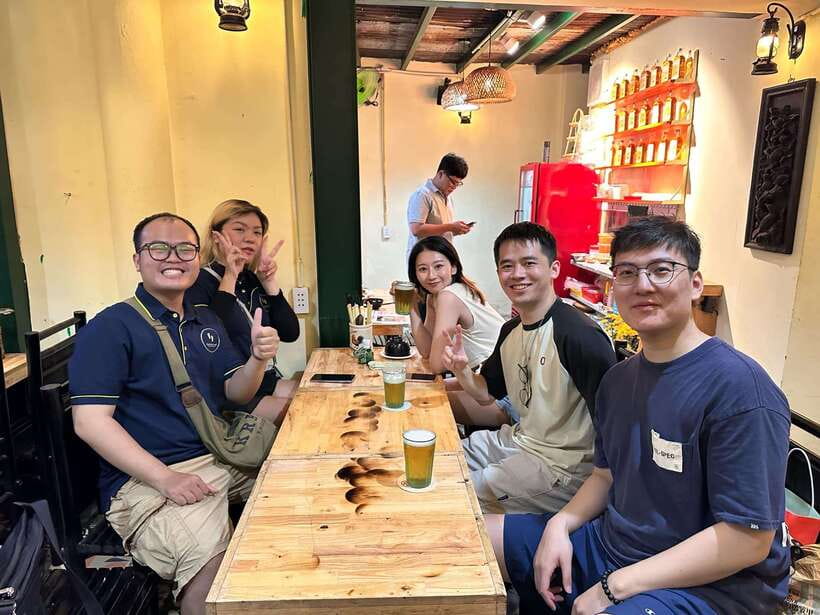 Saigon: Craft Beer & Local Food Experience Tour On Motorbike - The one-hour food market and street food stop