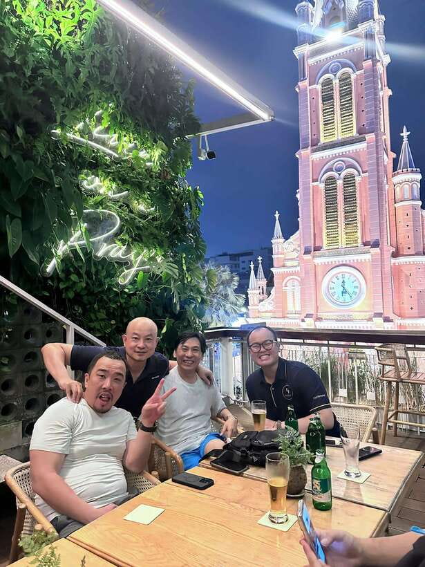 Saigon: Craft Beer & Local Food Experience Tour On Motorbike - What makes the guides important