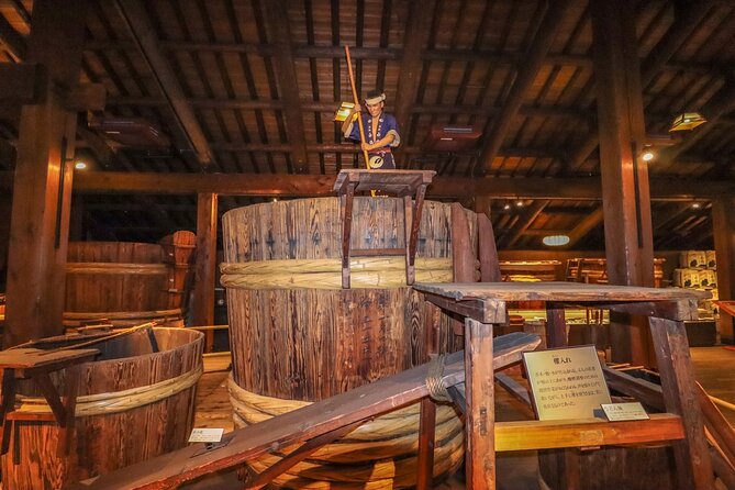 Sake Brewery and Japanese Life Experience Tour in Kobe - Hakutsuru Sake Brewery Museum: the clearest introduction