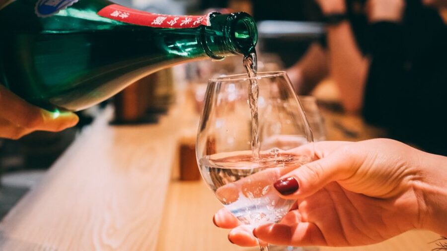 Sake & Food Pairing with Sake Professional - Who should book this experience?