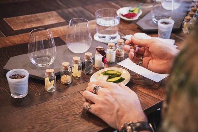 Sake Omakase in Tokyo: Guided Tasting by Certified Sommeliers - Arriving at Linden House in Kanda Ogawamachi