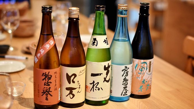 Sake Tasting Masterclass in Shinjuku (8+ Varieties with a Pro) - Small groups keep the class personal