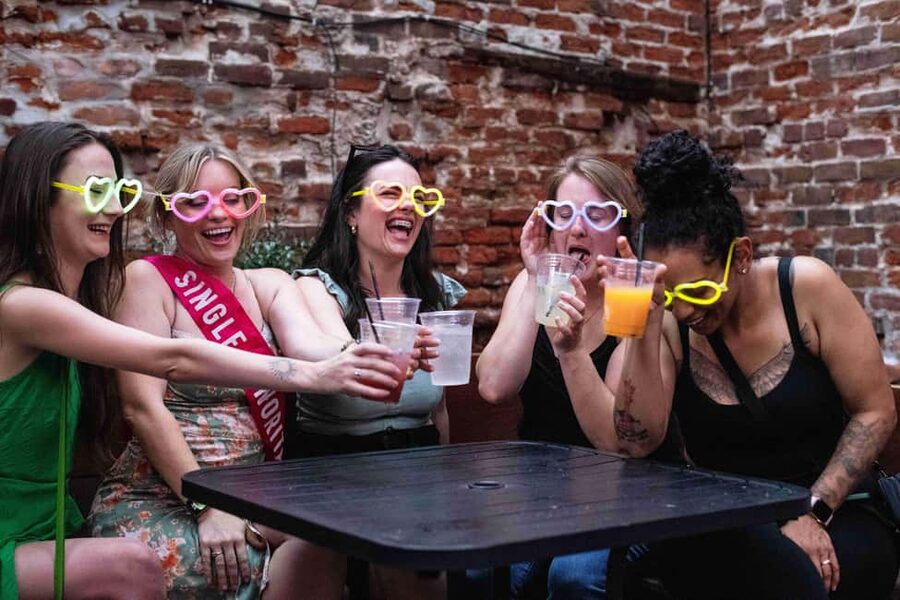 Salem: Boos and Brews Haunted Pub Crawl - Who should book this Salem night walk?