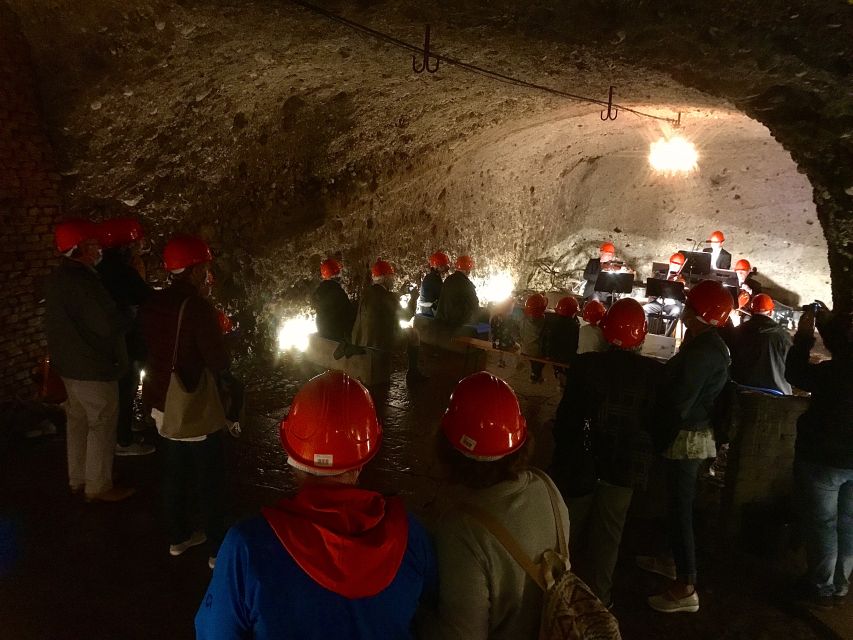 Salzkammergut: Sandstone Beer Cellar Tour - When to go and how to prepare