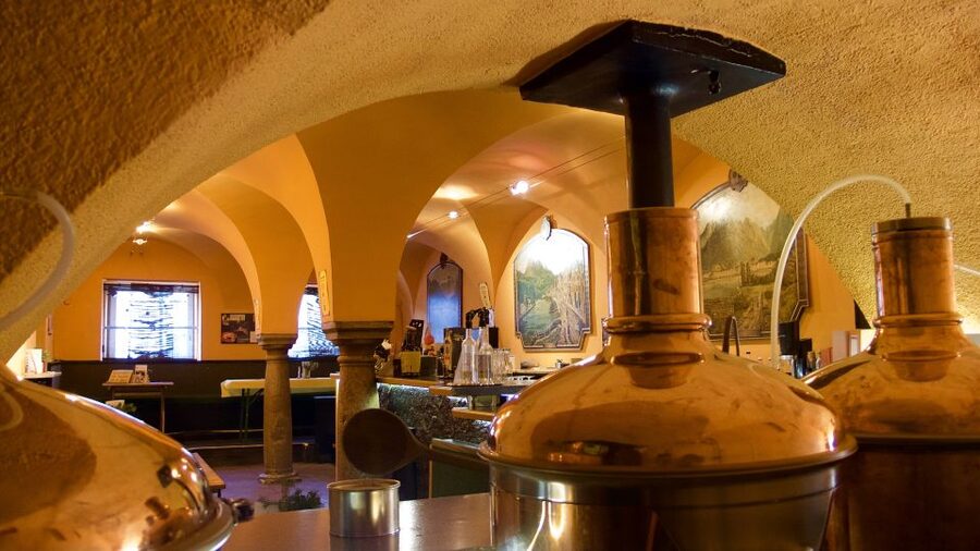 Salzkammergut: Sandstone Beer Cellar Tour - What the Ice Age has to do with the cellar
