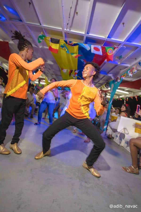 San Andres: White Party on boat with open bar, dinner and dancers! - What kind of night is this?