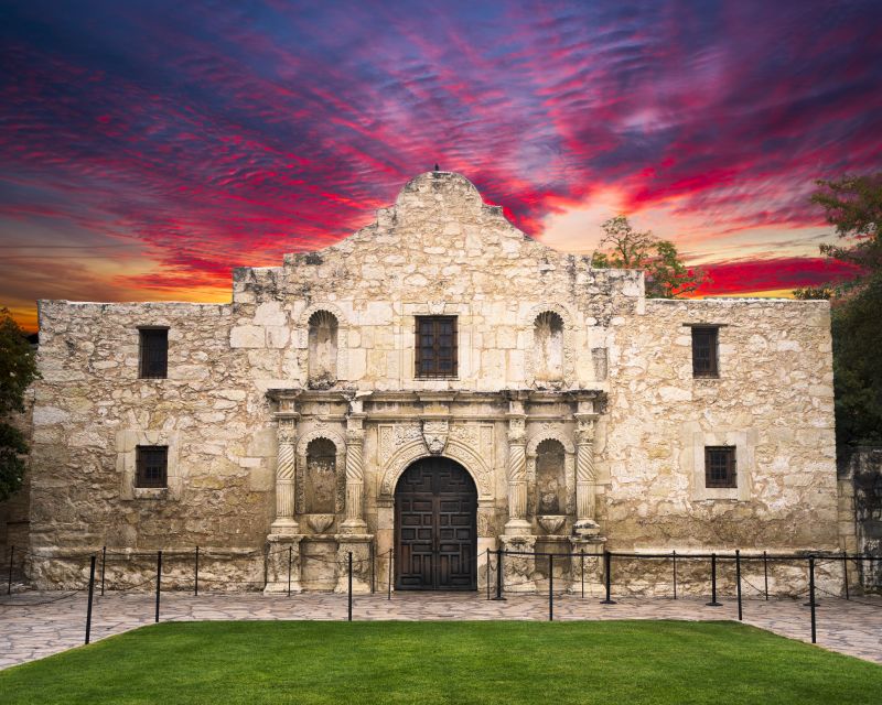 San Antonio: Guided Haunted Pub Crawl - Key points to know before booking