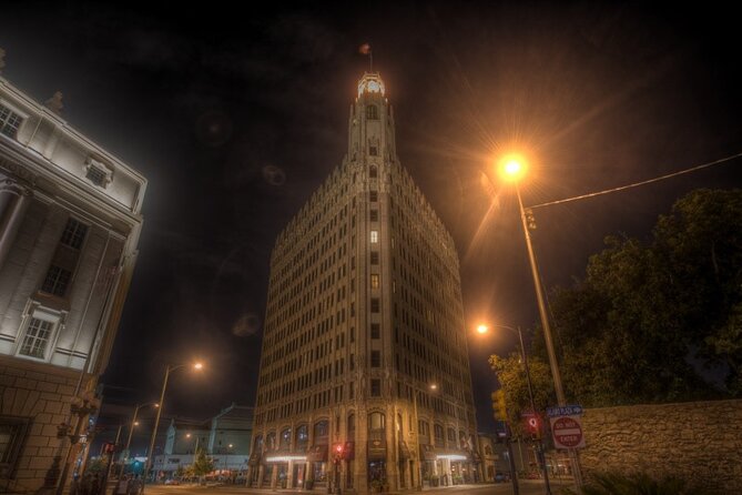 San Antonio Haunted Pub Crawl - What this San Antonio ghost walk is really like