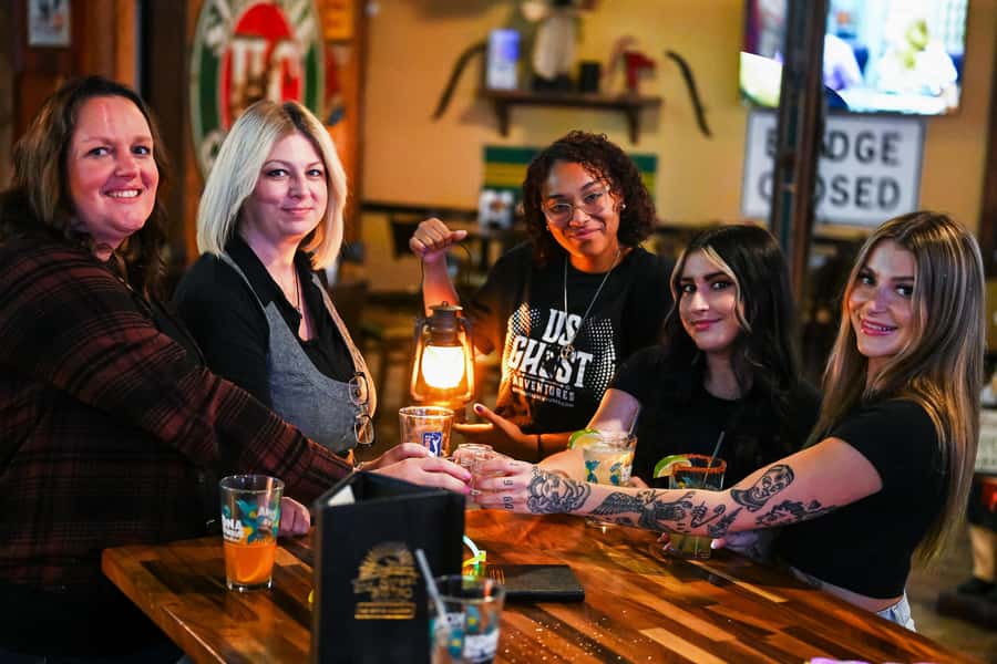 San Antonio: Spirits & Spirits Haunted Pub Crawl - Should you book the Spirits & Spirits Haunted Pub Crawl?