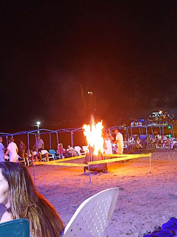 SANTAMARTA: White Night Tour in Katamaran with open bar - What this Santa Marta night tour is really like
