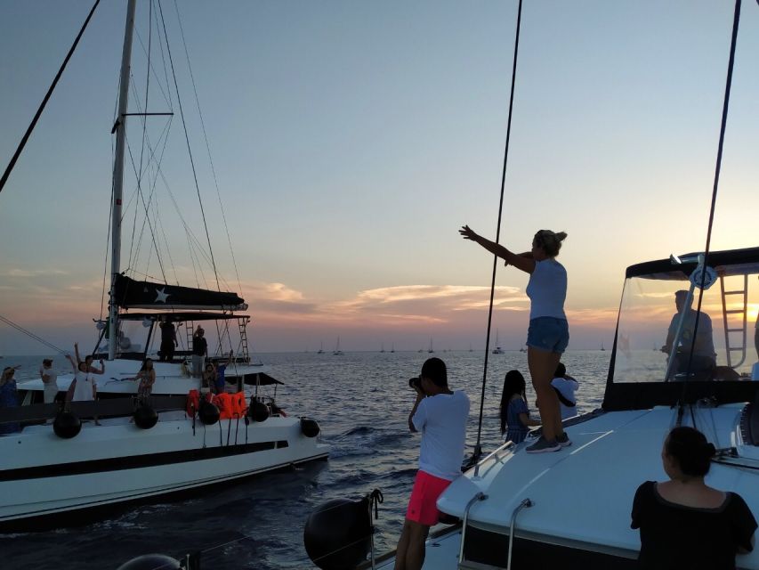 Santorini: Catamaran Cruise with Meal & Open Bar - Five things to know before booking