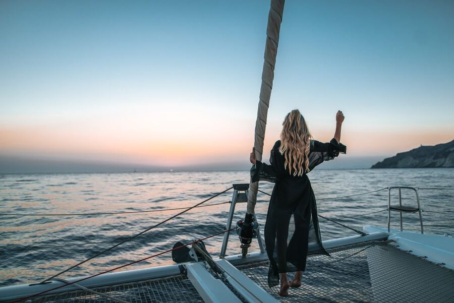 Santorini: Catamaran Cruise with Meal & Open Bar - Red Beach, White Beach, and the southern coast