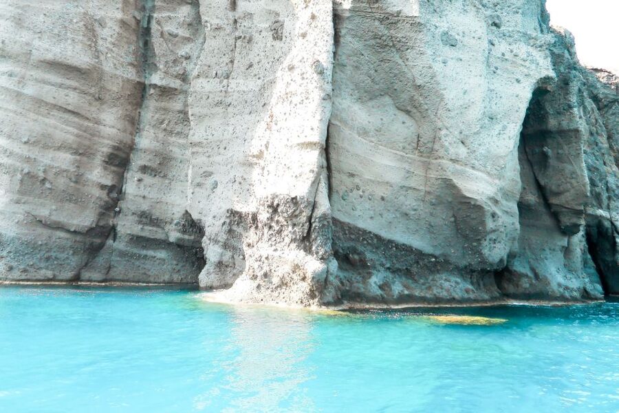 Santorini: Catamaran Tour with BBQ Meal and Unlimited Drinks - From hotel pickup to the Santorini caldera