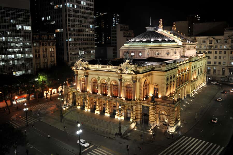 São Paulo: Nightlife Extravaganza Tour with Rooftop Bars - Starting above the city at a rooftop bar