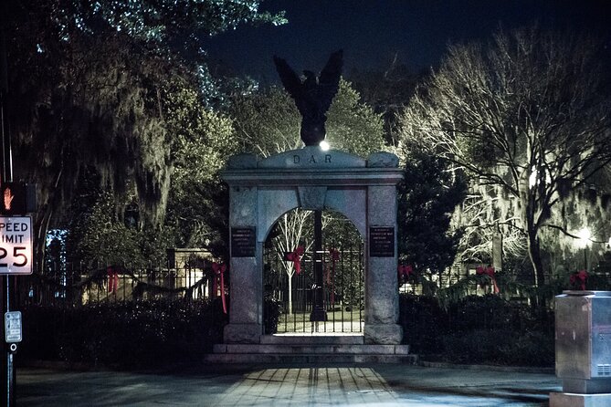 Savannah Terrors: Spirits & Spirits Haunted Pub Crawl - Chatham Artillery Punch and the cost of drinks