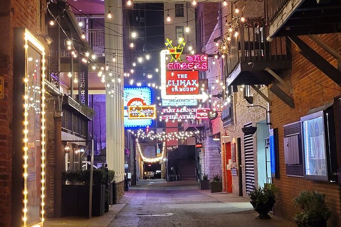 Seeking Spirits Haunted Night-Time Pub Crawl in Nashville - Starting at Hard Rock Cafe Nashville