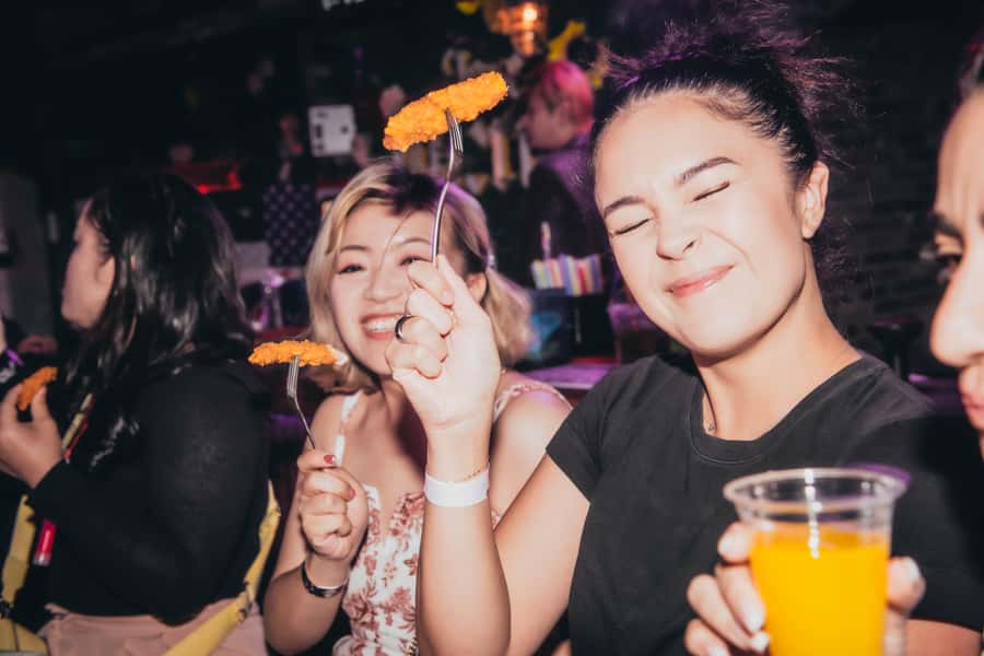 Seoul: Premium Pub Crawl with Open Bottles - Moving through the bars: what the route is really worth