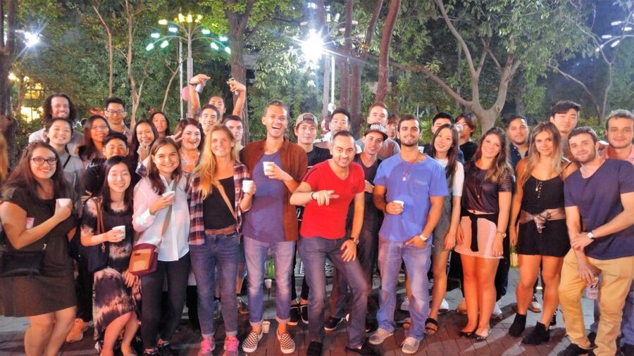 Seoul: Pub Crawl - Choosing between Hongdae and Itaewon