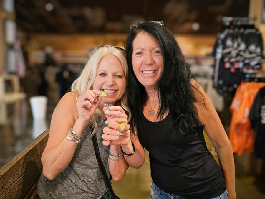 Sevierville: Hillbilly Booze Cruise Tasting Tour - What to expect at the first stop