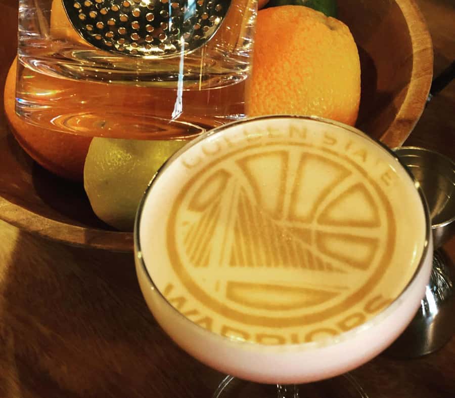 SF Pub Crawl and Clubbing Experience - Timing, hosts, and the three-and-a-half-hour schedule