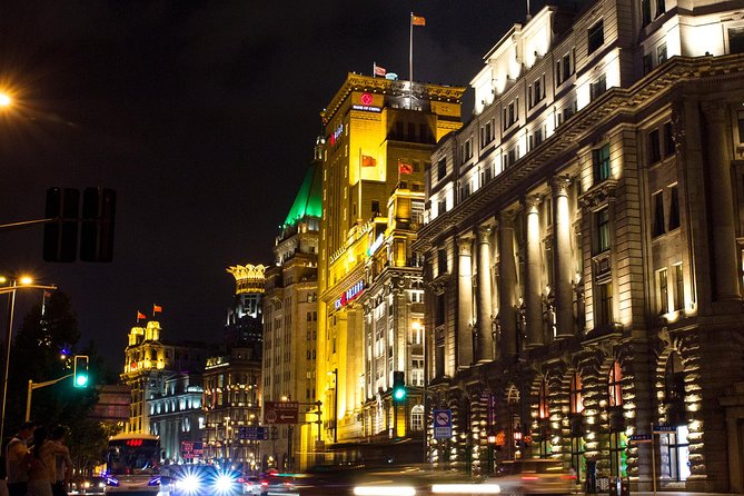 Shanghai Authentic Dinner and Night River Cruise with Rooftop Bar Hopping Option - Value, group size, and who should book