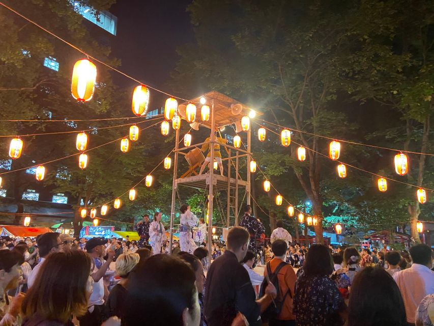 Shinjuku: bar hopping night tour at Japanese Izakaya - Golden Gai: tiny bars with big personalities