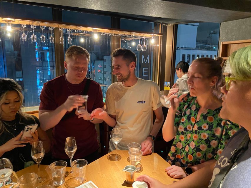 Shinjuku: bar hopping night tour at Japanese Izakaya - Food, sake, beer, and the real cost