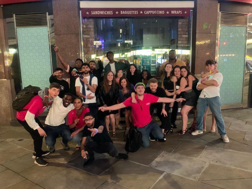 Shoreditch Pub Crawl - The first stop gets the group moving