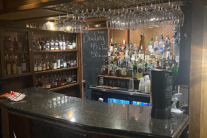 Small Group Pub Walk Tour in Austin with Professional Guide - Why this Austin pub walk works better than a bar crawl