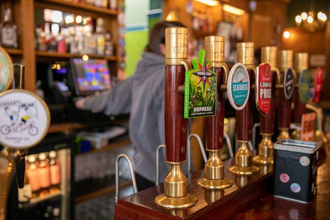 Soho Music & Historic Pubs Tour - How the guide shapes the afternoon