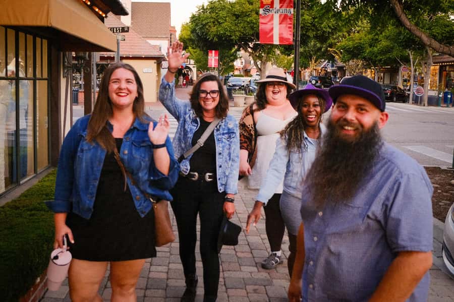 Solvang: Wine and True Crime Tour with Drinks Included - Key points to know before booking