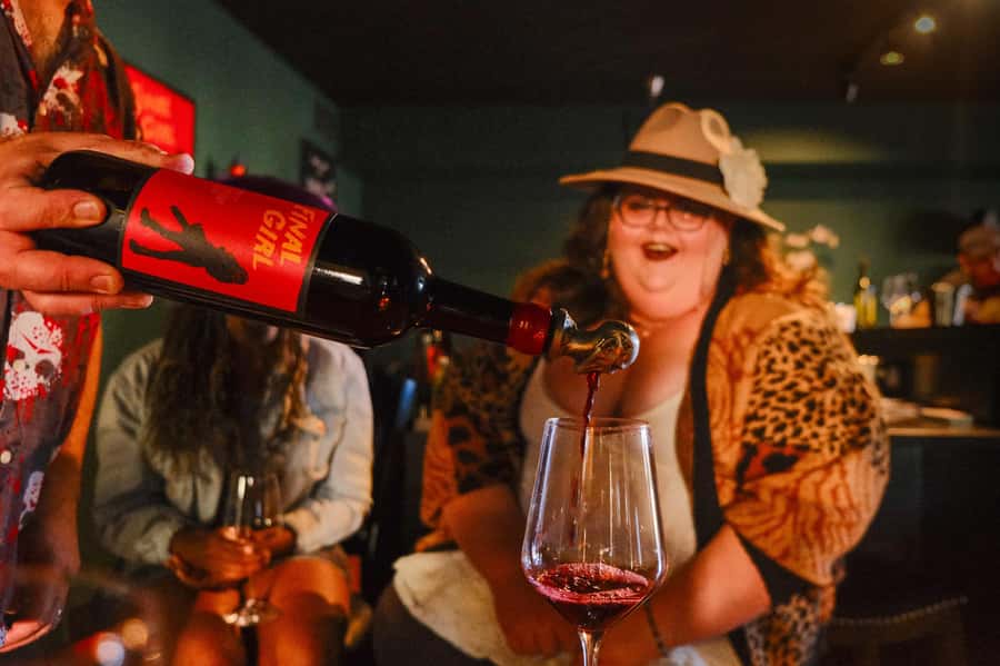 Solvang: Wine and True Crime Tour with Drinks Included - Practical advice for a better afternoon
