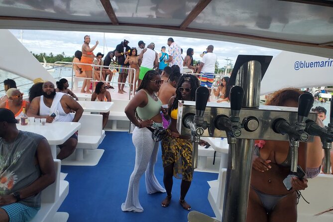 Sosua Party Boat - Snorkeling + Snack +BBQ Food and Drinks - Snorkeling over coral reefs and tropical fish