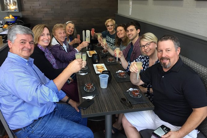 Southern Flavors Food, Pub Crawl, and History Walking Tour - Southern classics with a wider view of Savannah food