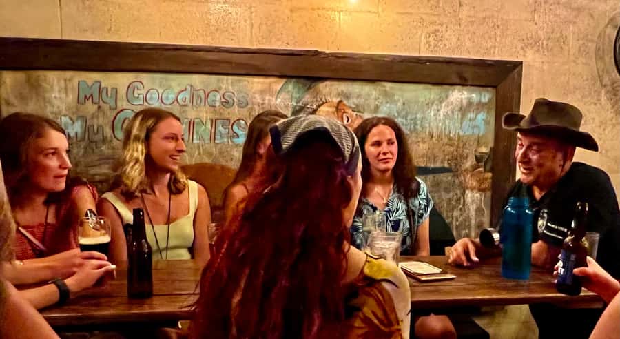 St. Augustine: Haunted Pub Crawl Walking Tour with a Guide - The guide can make or break the night
