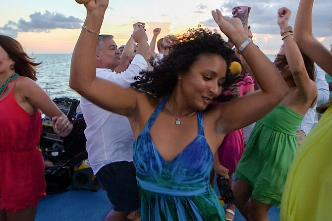 St. Augustine Live Music Cruise with Drinks and Sunset Option - Drinks, snacks, and what the price really covers