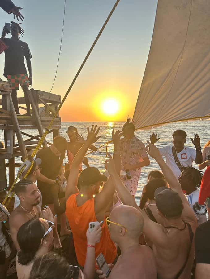 Sunset party cruise in Zanzibar with BoomBoom Boat - Should you book the BoomBoom Boat sunset party cruise?