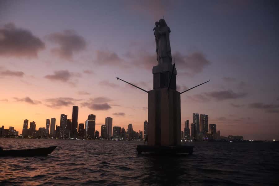 Sunset Party open bar on the bay while sharing with locals - Key Points at a Glance