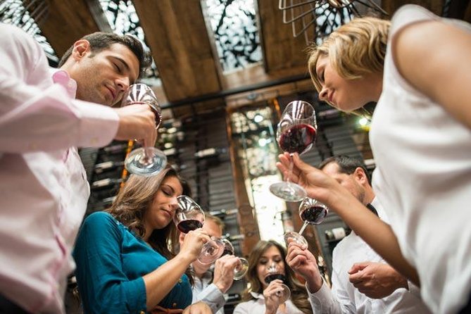 Swan Valley Tour from Perth: Wine, Beer and Chocolate Tastings - Beer, chips, and the Homestead Brewery lunch