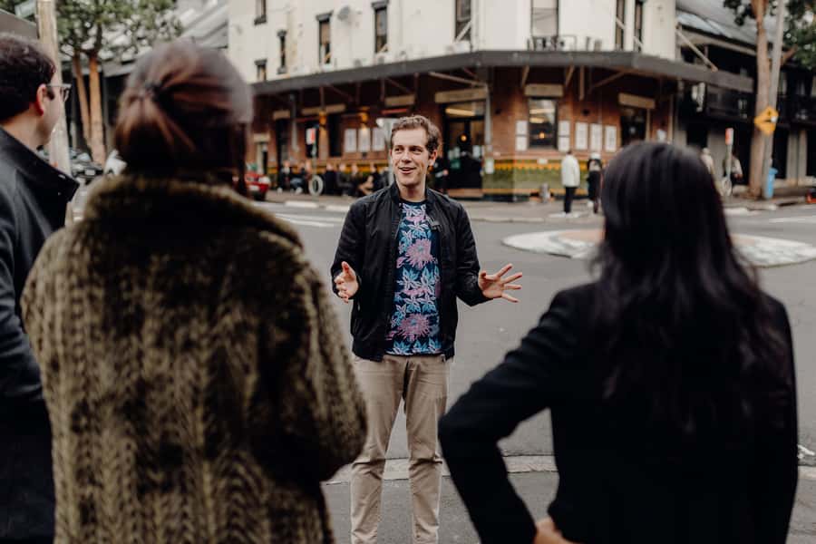 Sydney: Secret Bar Guided Tour with Complimentary Drink - Saturday in Surry Hills and Darlinghurst