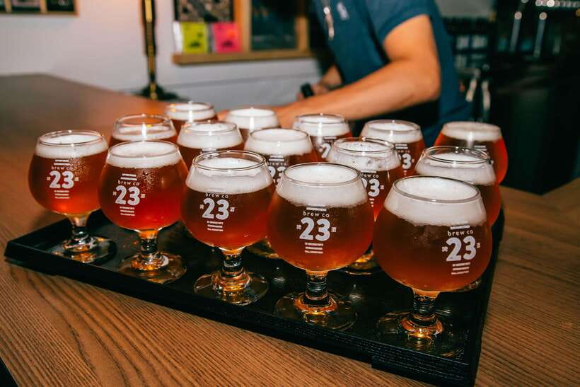 Taipei Nightlife: Taipei Pub Crawls (2 Different Routes) - Who should book this Taipei pub crawl?