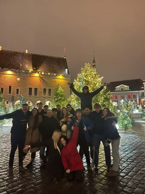 Tallinn: Bar Crawl with Shots, Beer, and Nightclub Entry - Starting at the hostel in central Tallinn