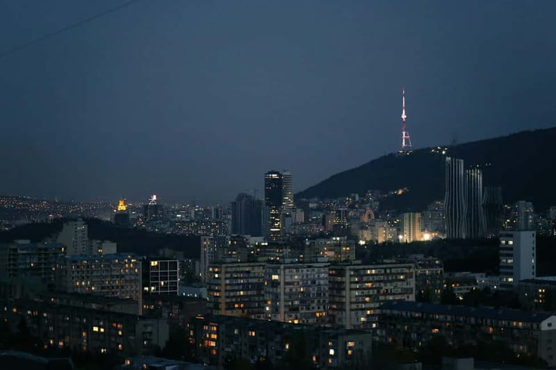 Tbilisi: Sightseeing Tour, Wine or Beer Tasting, & Cable Car - The cable car and Narikala Fortress