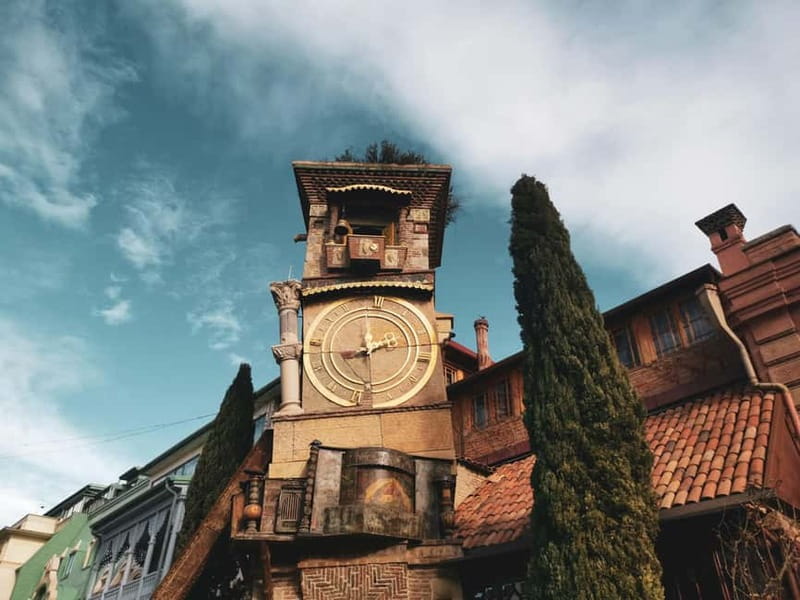 Tbilisi: Sightseeing Tour, Wine or Beer Tasting, & Cable Car - Bazari Orbeliani and the city’s changing rhythm