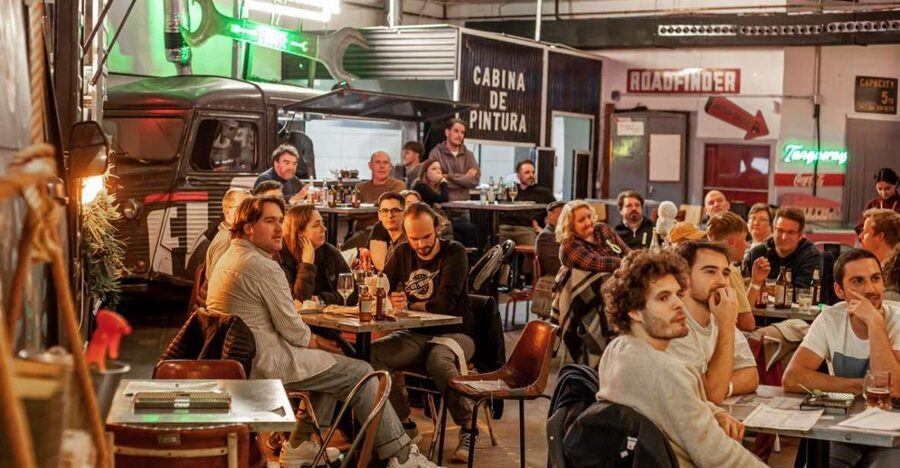 The Biggest Pub Quiz in Valencia - Key points to know before booking