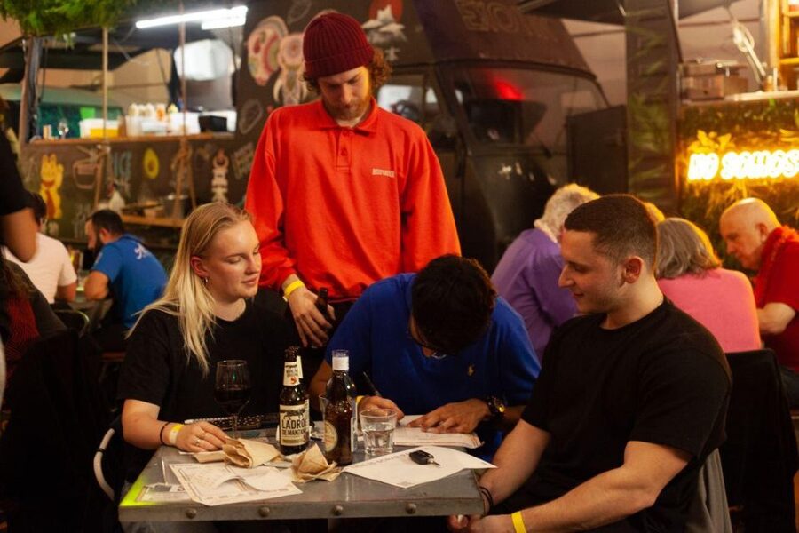 The Biggest Pub Quiz in Valencia - Who Will Enjoy This Pub Quiz Most
