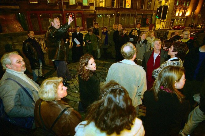 The Edinburgh Literary Pub Tour - What the pub stops are really like