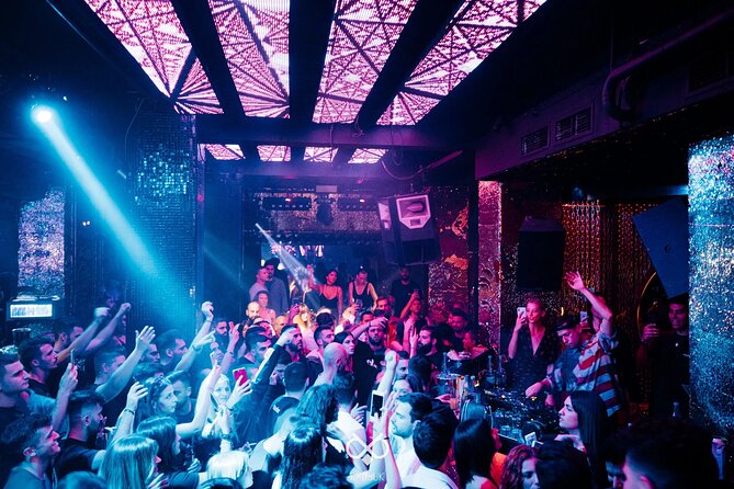 The NightCrawlers | Athens Bar Hopping | Pub Crawl - Who will enjoy this Athens pub crawl?