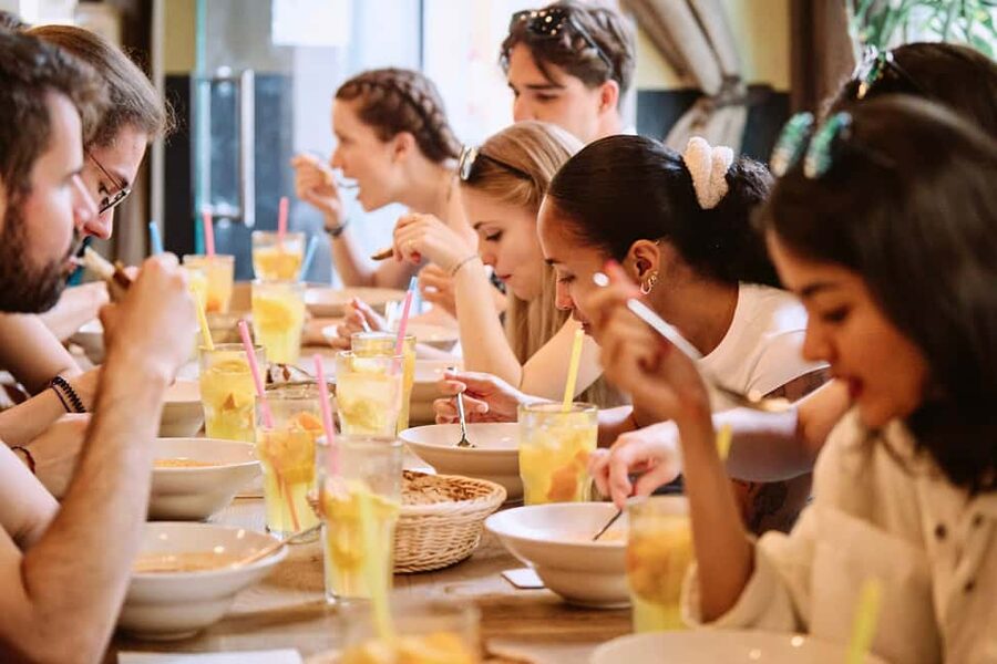 Tipsy Guided Food Tour with Drinks Included in Budapest - Key points to know before you book